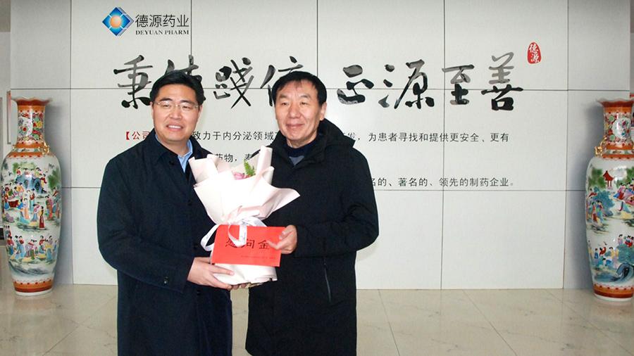 市委常委、開發(fā)區(qū)黨工委書記曹衛(wèi)東來公司走訪慰問并檢查安全工作